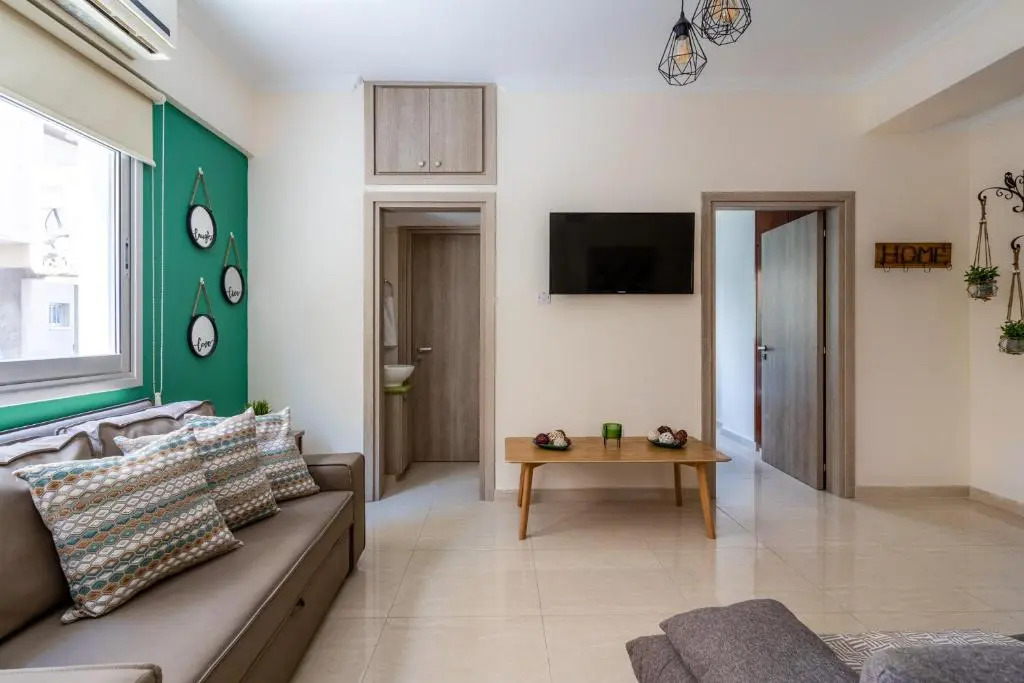 Ziemia 1-BR Apt in Larnaca