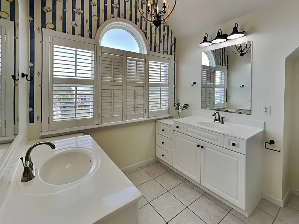 Ocean Splendor by Topsail Realty