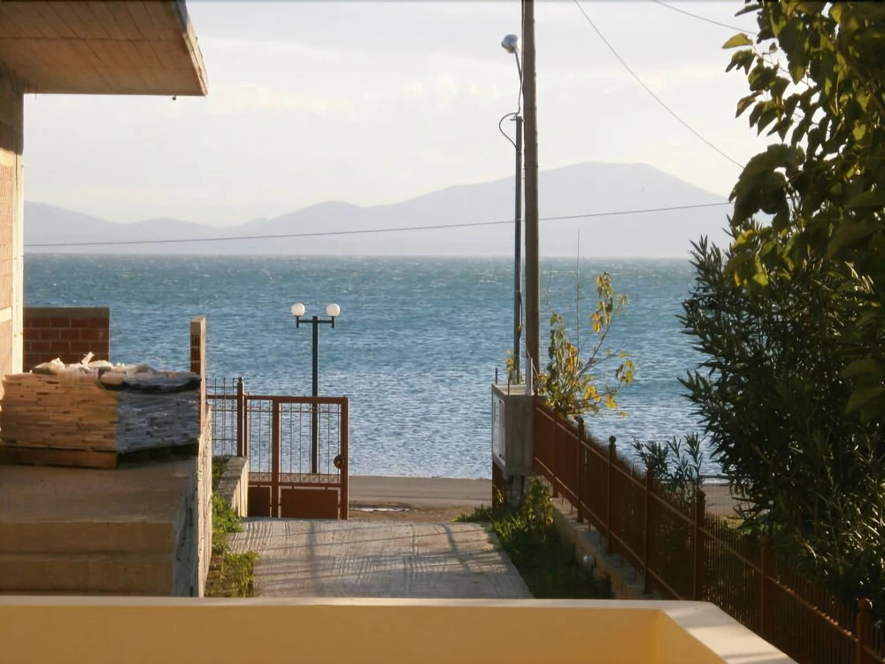 Artemis Marina Apartments