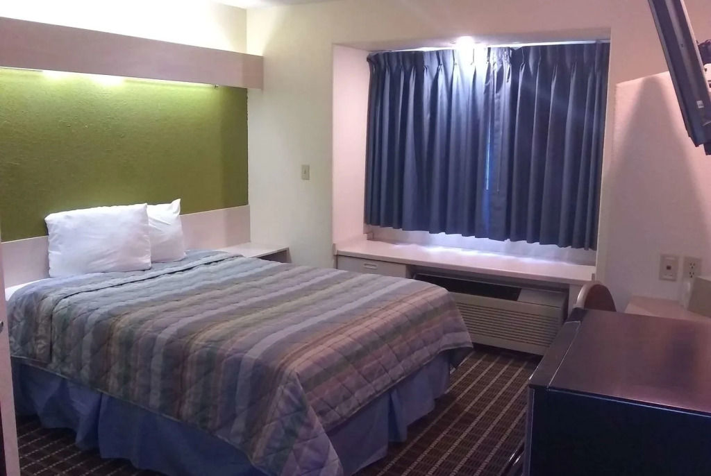 Travelodge by Wyndham Chadron