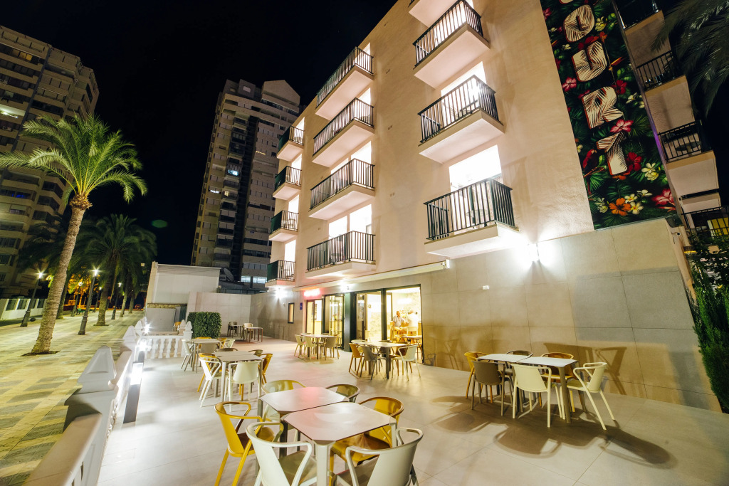 Apartamentos Palm Court