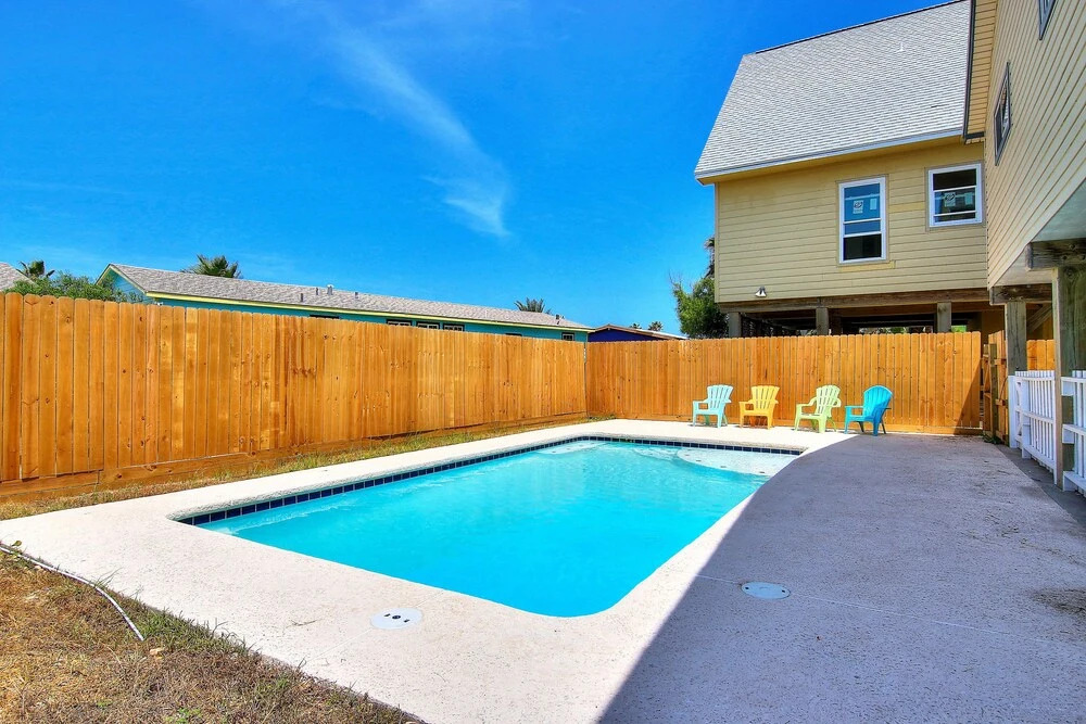 Quitcha Beach Inn 4 Bedrooms 2 Bathrooms Home