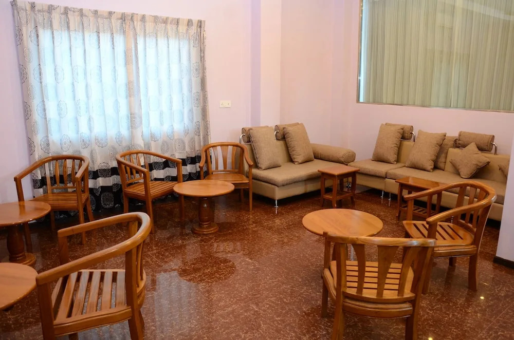 Great Glory Hotel