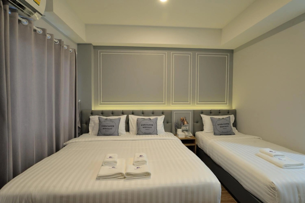 De Lavender Bangkok Hotel