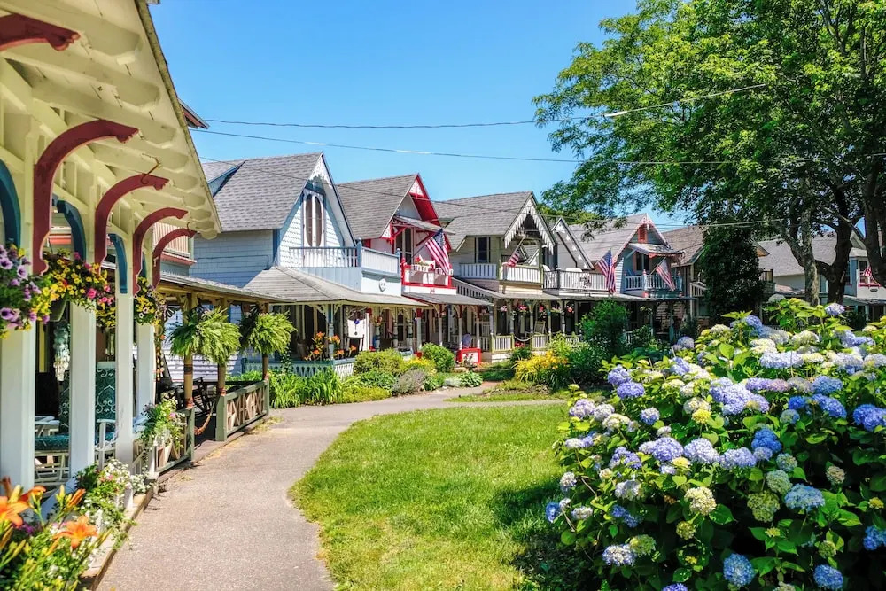 Pequot Hotel