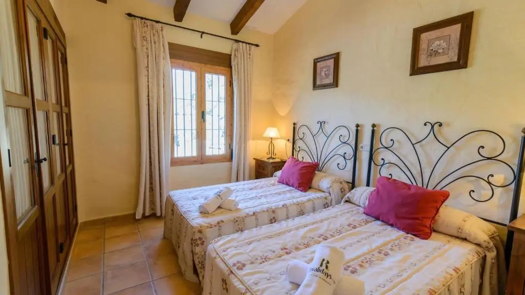 Finca del Rio Antequera - La Higuera by Ruralidays