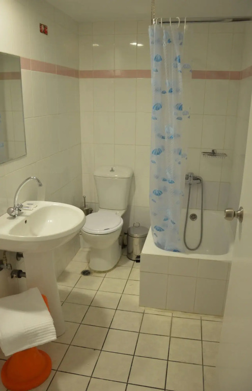 Diros Hotel