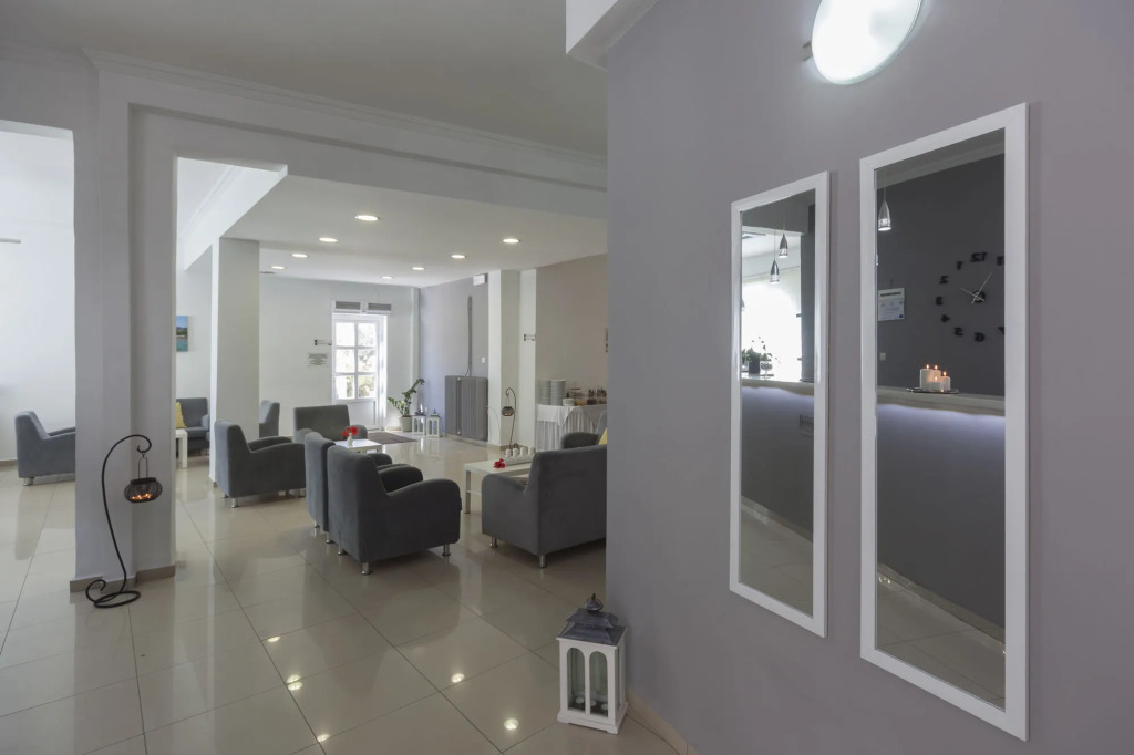 Francoise Hotel