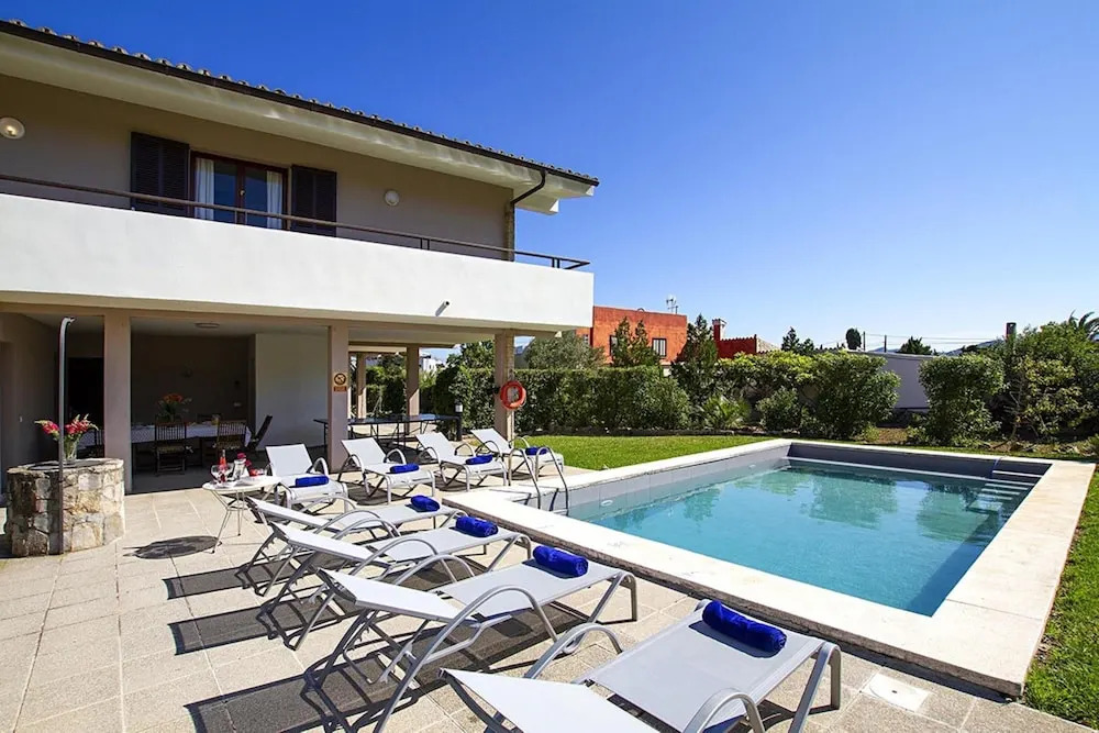 Villa - 4 Bedrooms with Pool and WiFi - 108746