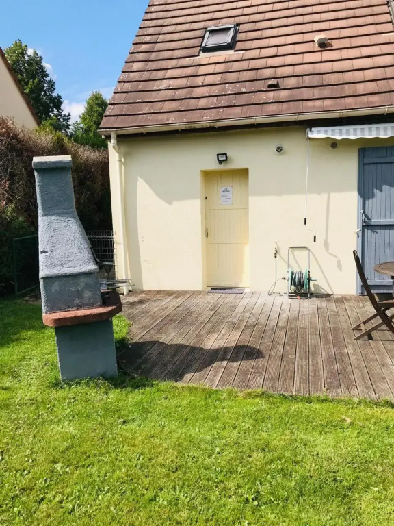 Studio indépendant dans maison individuelle