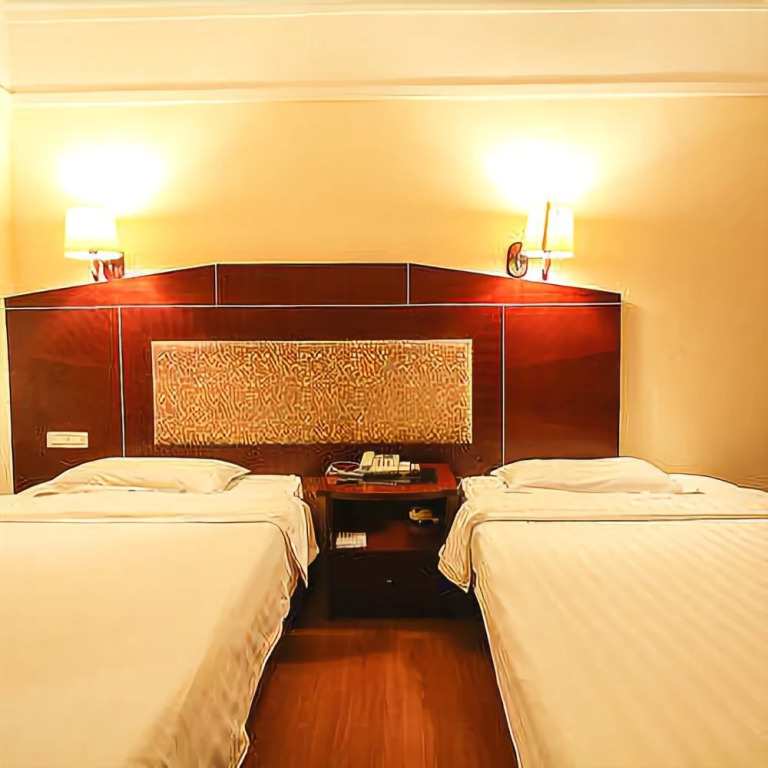 Overseas Chinese Hotel Haikou