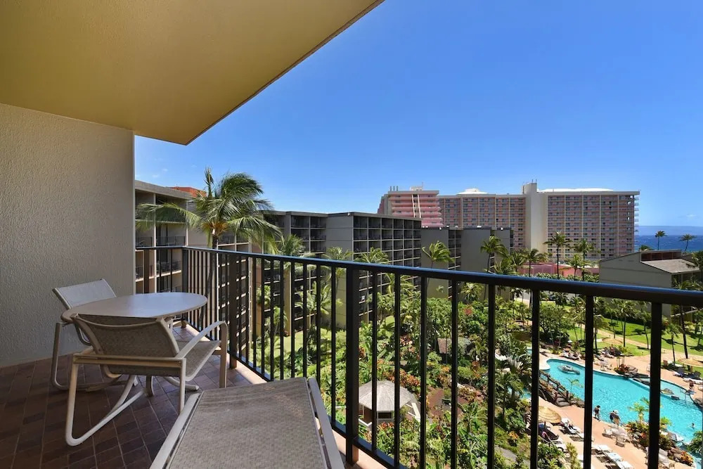 Kaanapali Shores 819 1 Bedroom Condo
