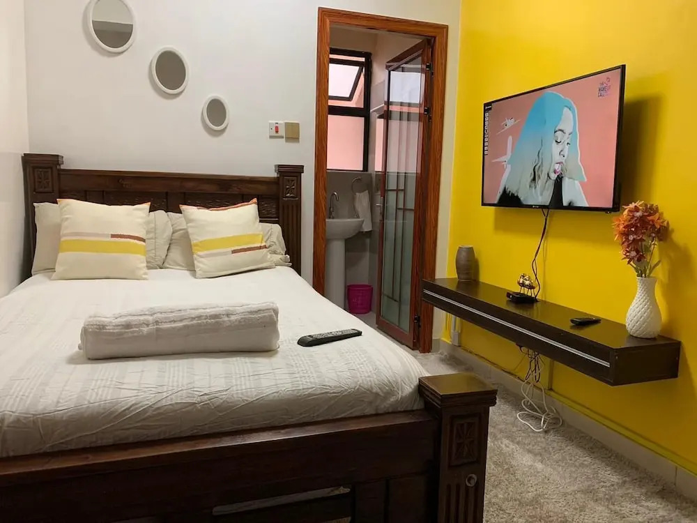 Lux Suites Kileleshwa Furnished Studio Apartments