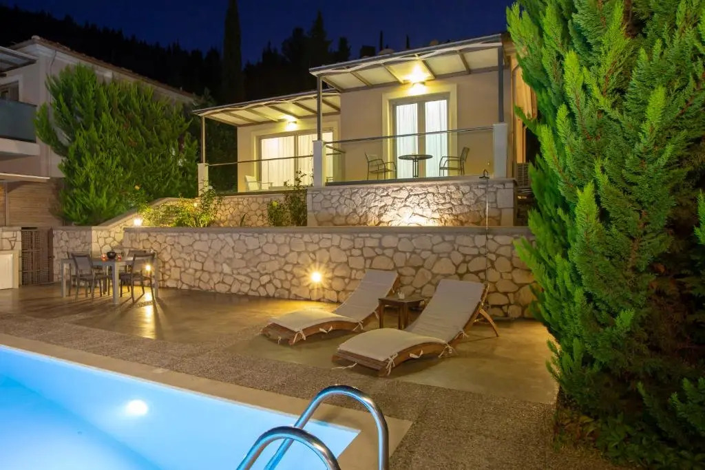 Drimonari Villas