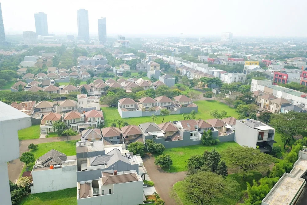 Spacious Brooklyn Apartment near Alam Sutera