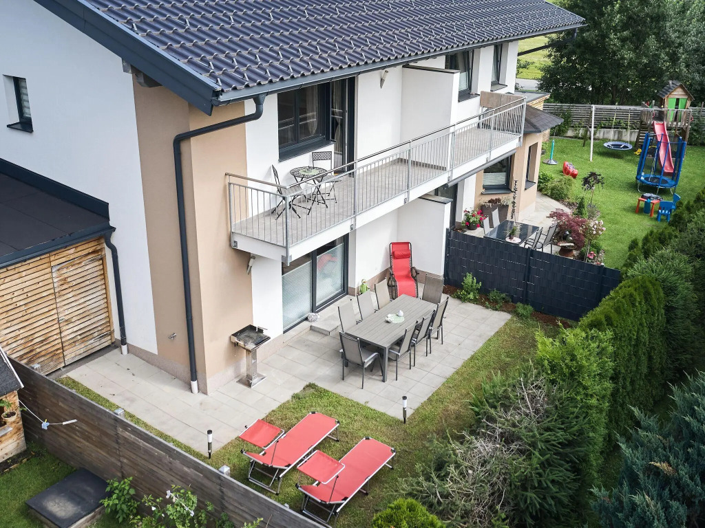 Comfortable Holiday Home in Goldegg - Weng with Whirlpool