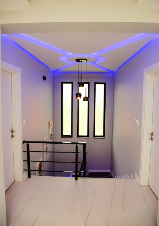 Villa Semi