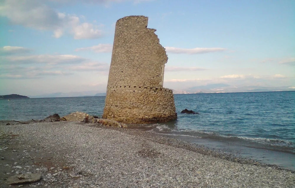 Amazing Home in Agios Andreas Astros With 2 Bedrooms