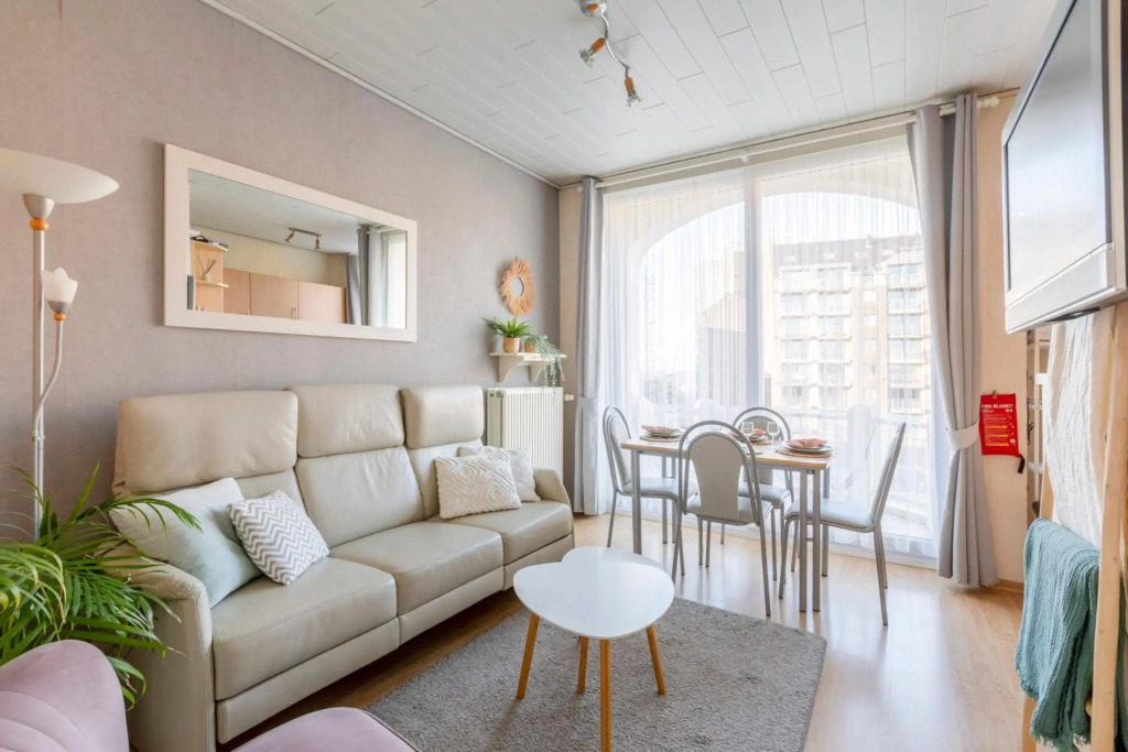 Cosy apartment 150m from the beach