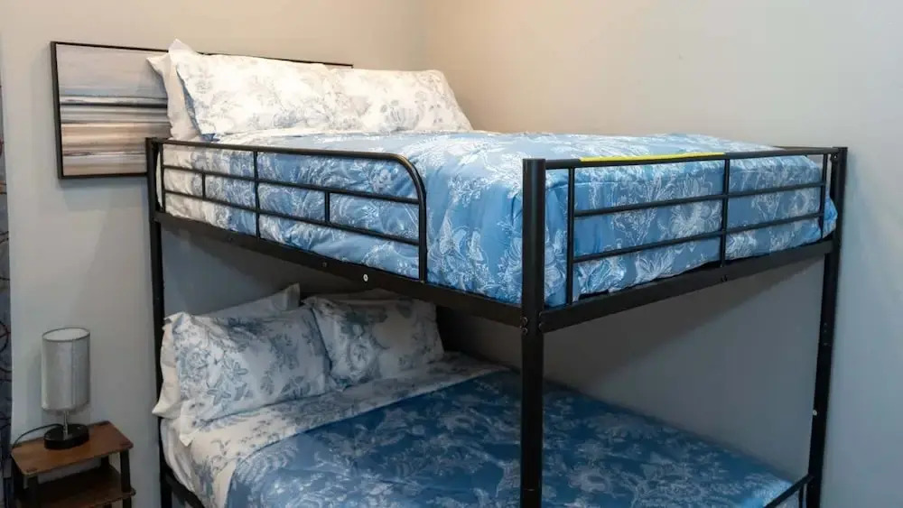 100 Steps To Beach Great Value Pool 2 Bedroom Apts