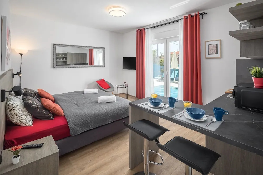 Studio Villa Valla-Adults Only-Pool & free Bikes