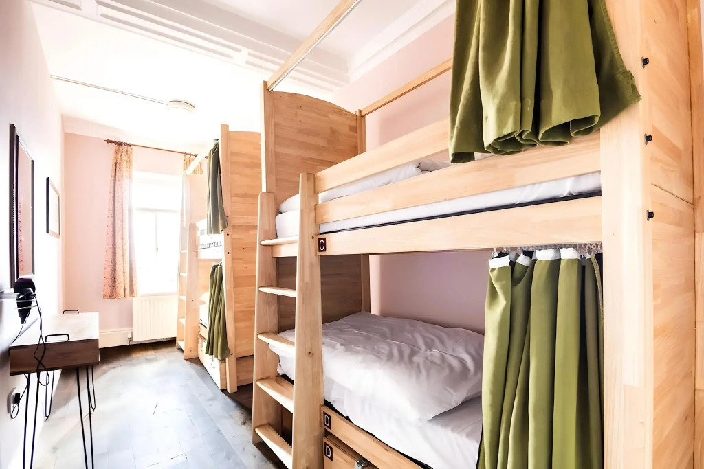Palmers Lodge Swiss Cottage