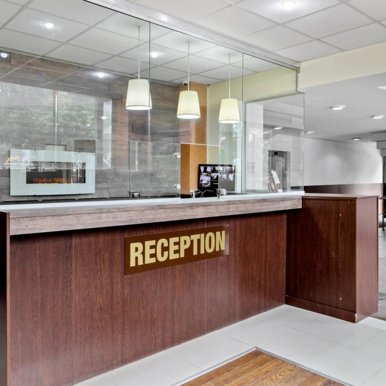 Hotel Charter Otopeni