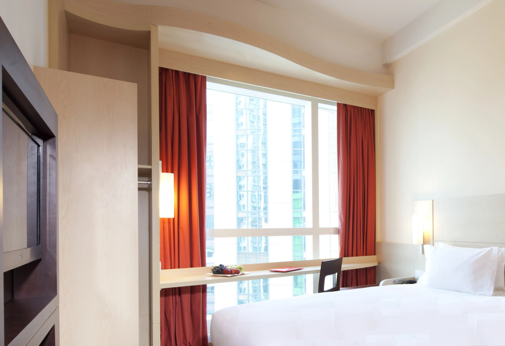 Ibis Hong Kong Central & Sheung Wan