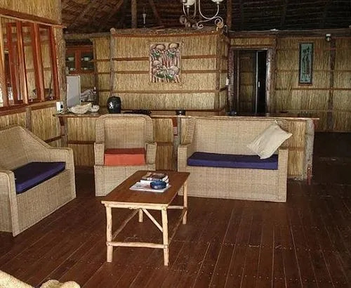 Casa Barry Beach Lodge