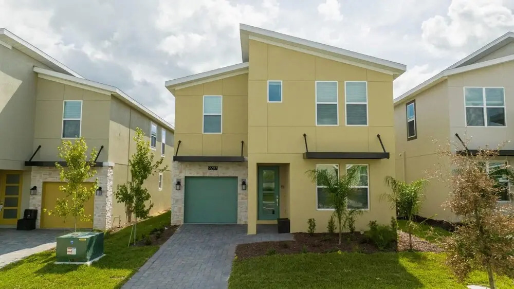 New Spacious charming home near Disney