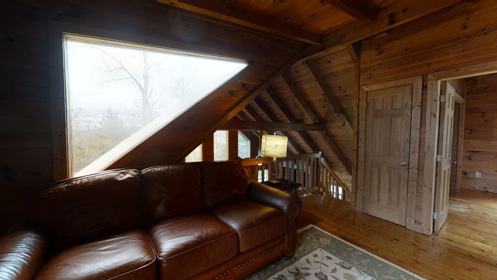 Many Happy Returns 2 Bedroom Cabin
