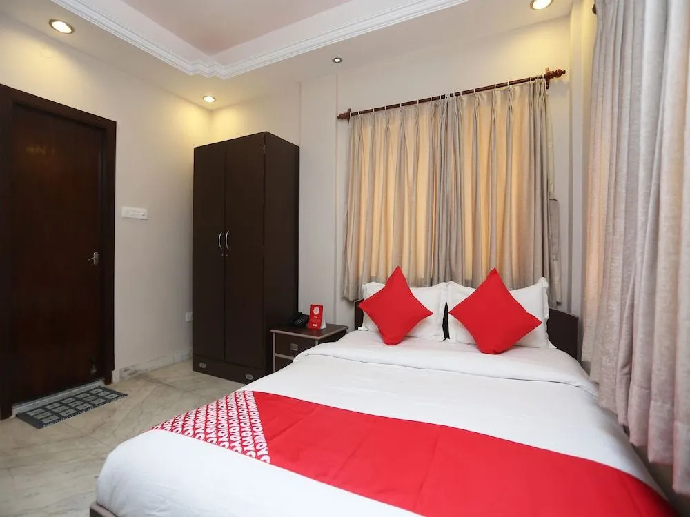 Oyo 19855 B S Guest House
