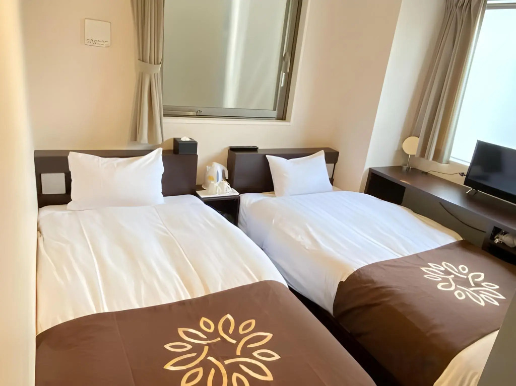 Floral Hotel · SakaisuJi-Honmachi Osaka