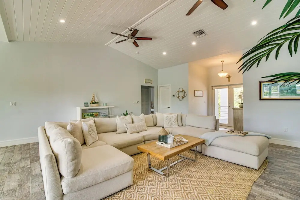 < 1 Mi to Pennekamp State Park: Luxe Home w/ Dock!