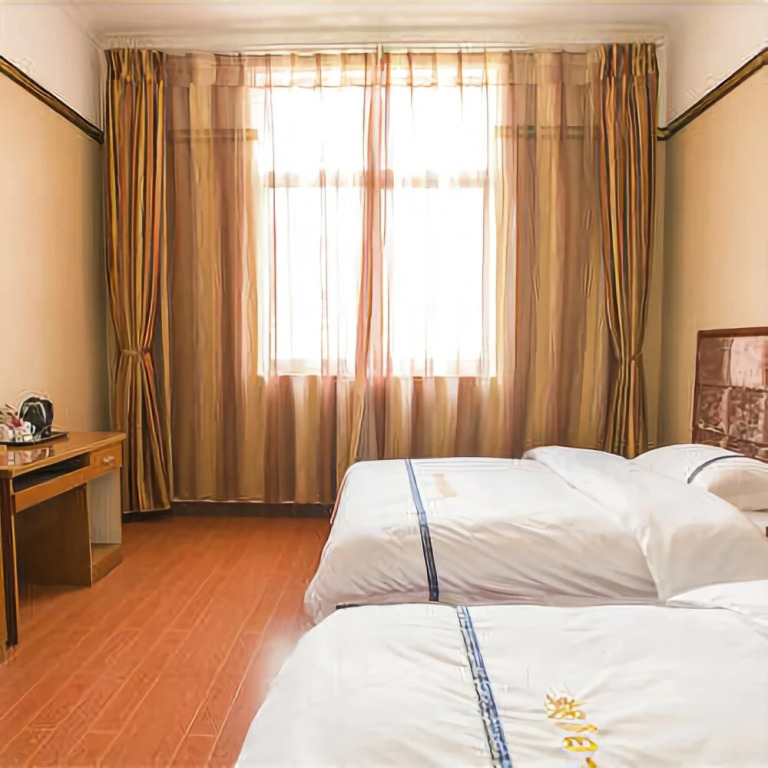 Chaoyang Shiji Hotel