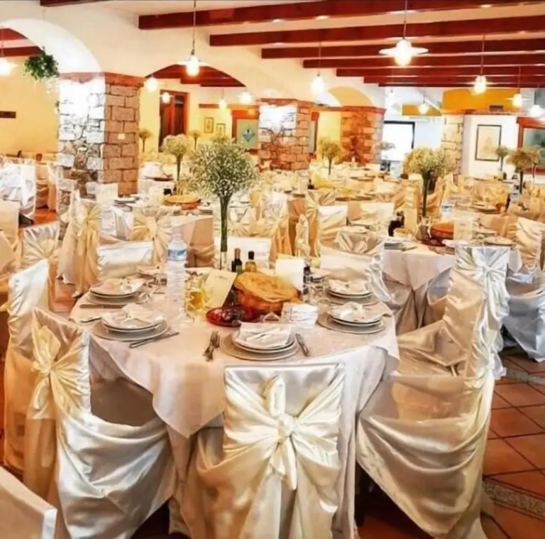 Hotel Taloro