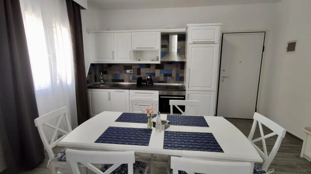 Blue Charm House - Apartment 2