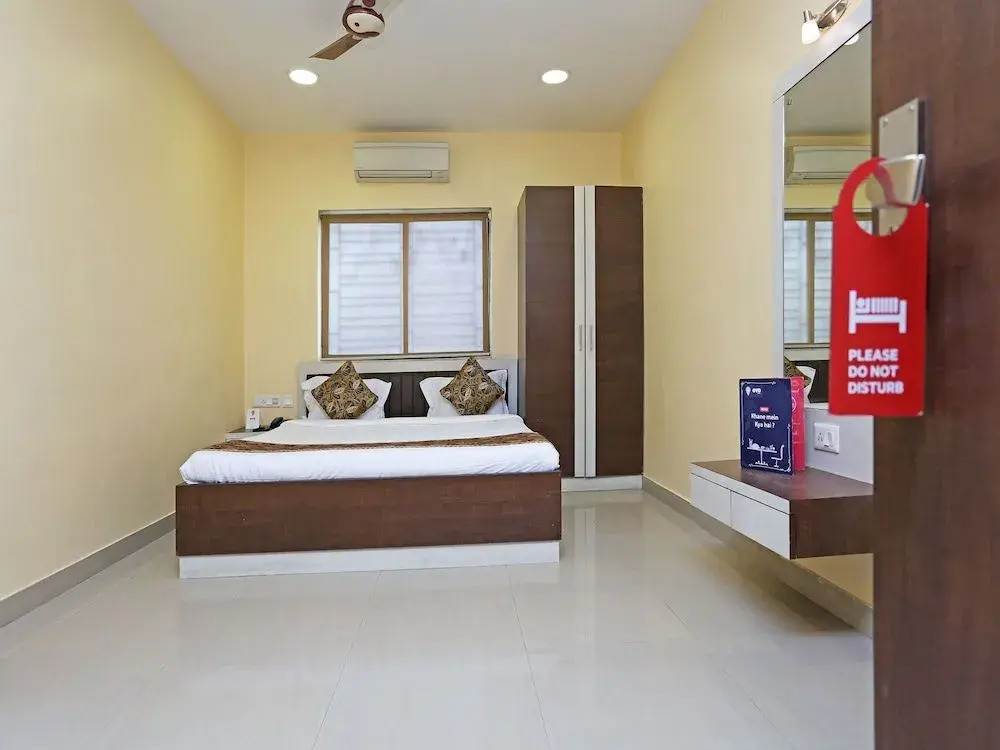 OYO 987 Hotel Pawan Putra