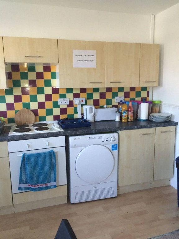 No 8 Apartments