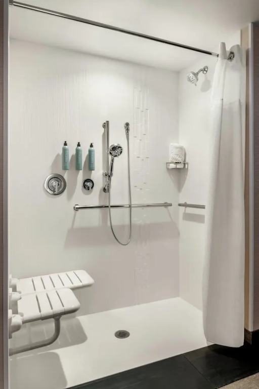 Courtyard by Marriott Milwaukee Brookfield at Poplar Creek