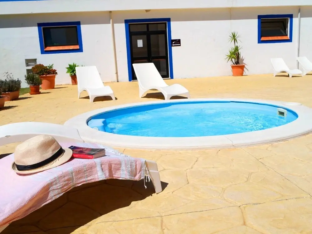 Via Dona Ana Conkrit Rentals