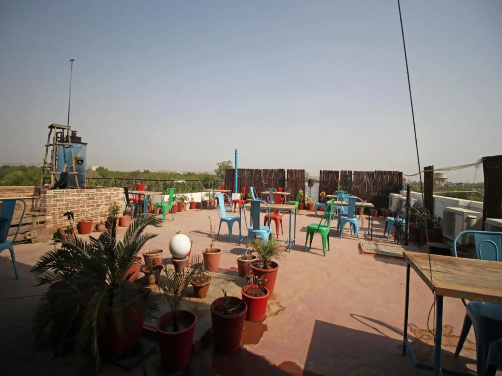 Hotel Ajit Mansion