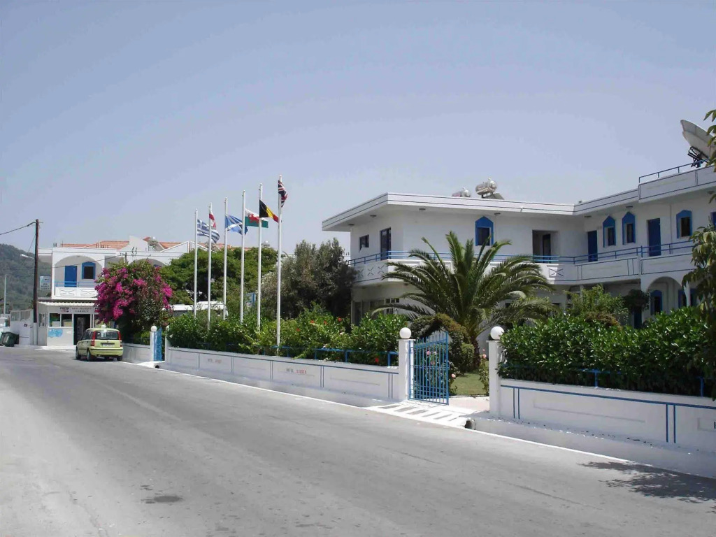 Garden Hotel
