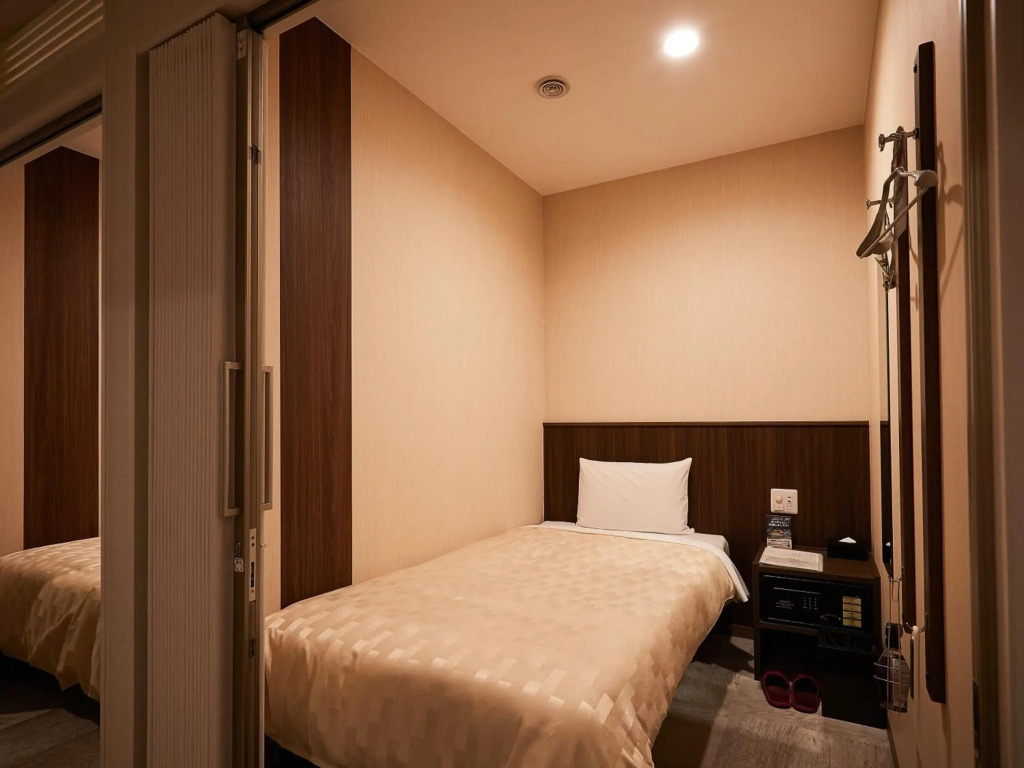 Grand Cabin Hotel Naha Oroku