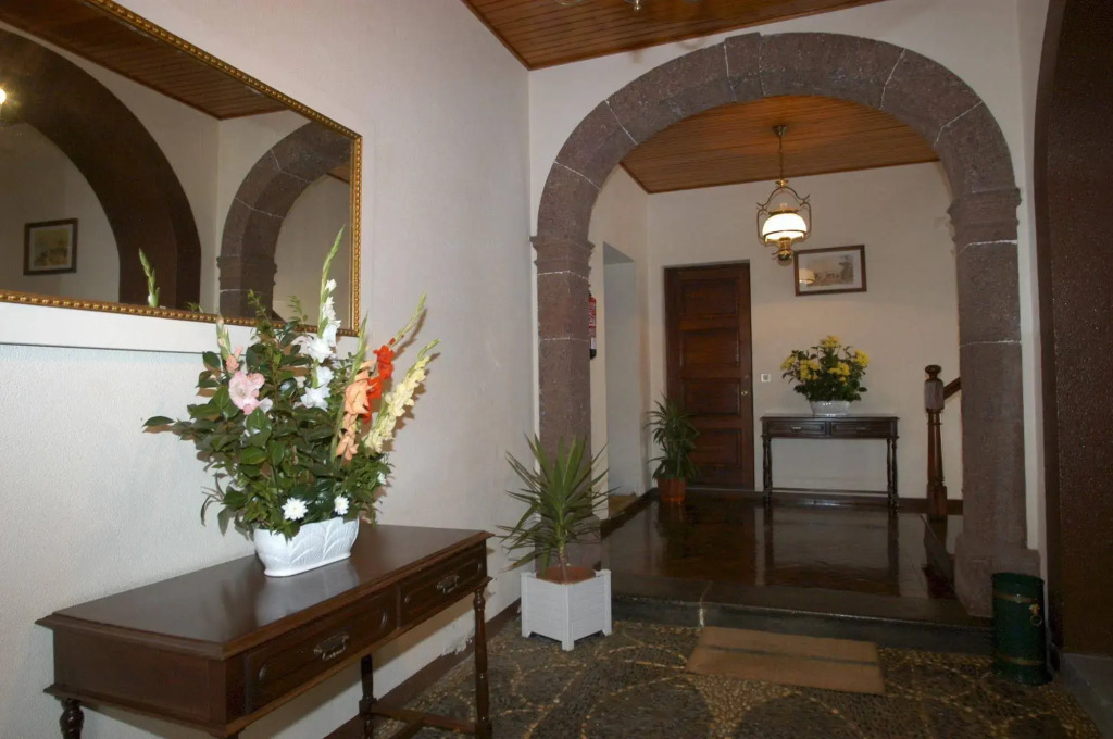 Hotel GORDON