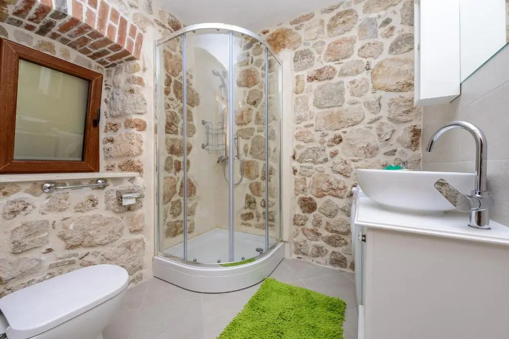Villa Stone-Exceptional private Estate