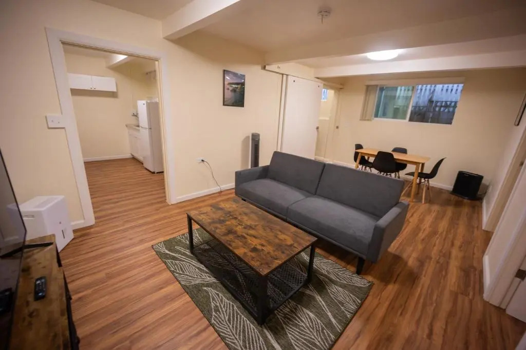 The Hilo Cottage