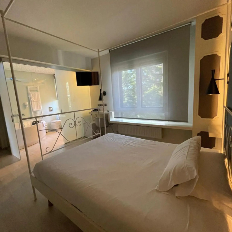 Hotel Confort BRASEROS