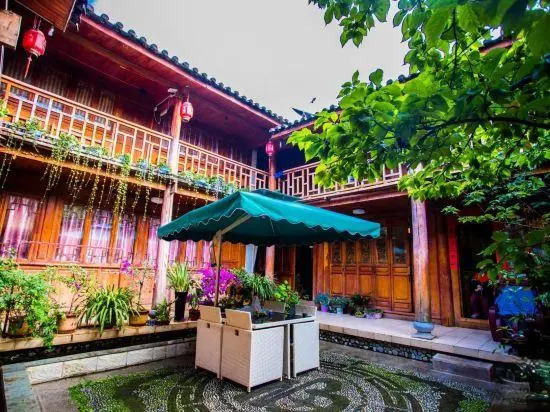 Shuhe Zaibiechu Inn