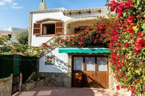 Chalet Joan i Nuria By homevillas360